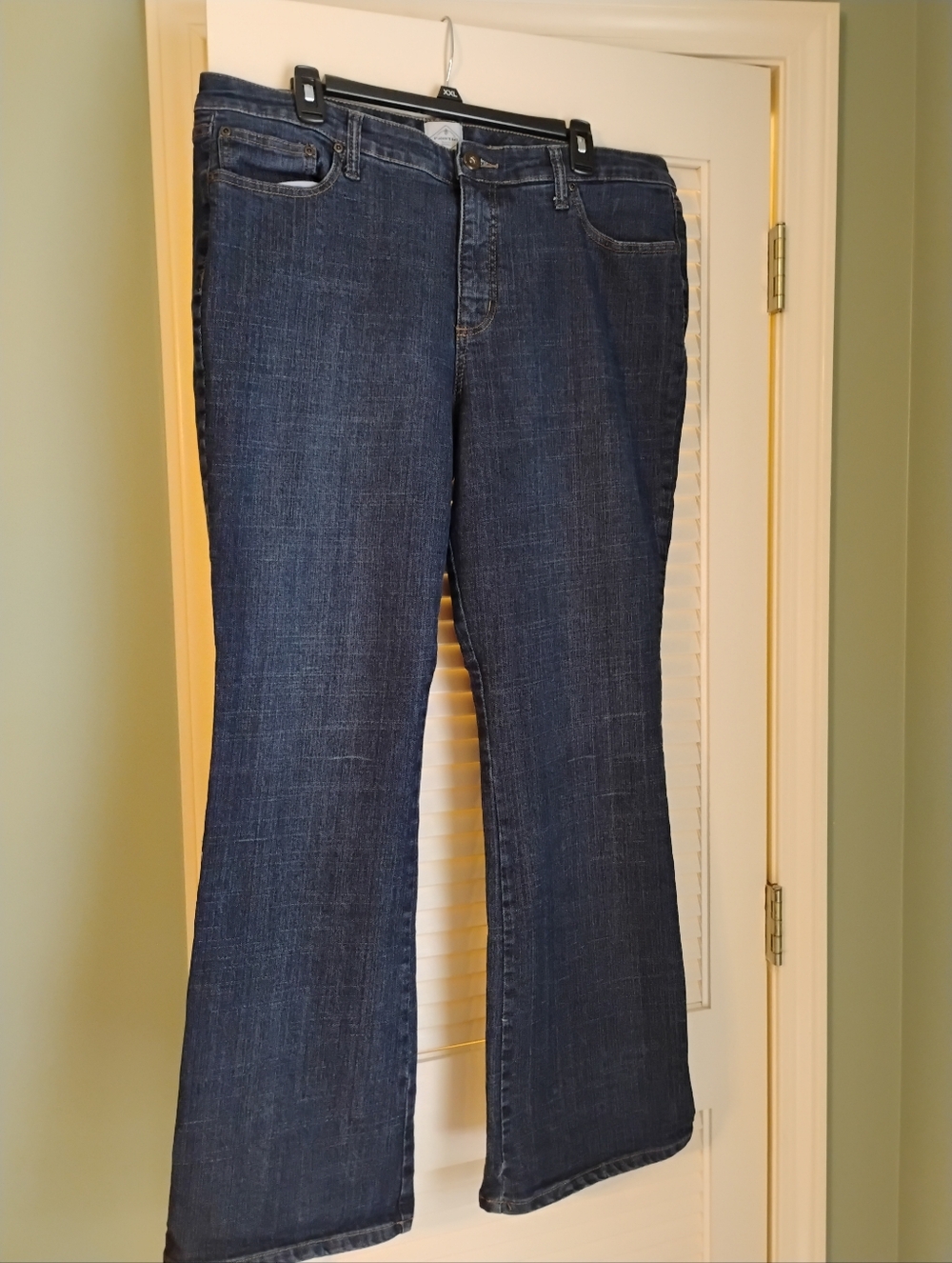Bootcut Leg Jeans